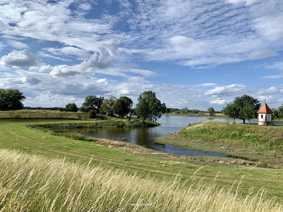  an_der_elbe_19.jpg